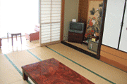陽光の間