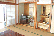 日の出の間